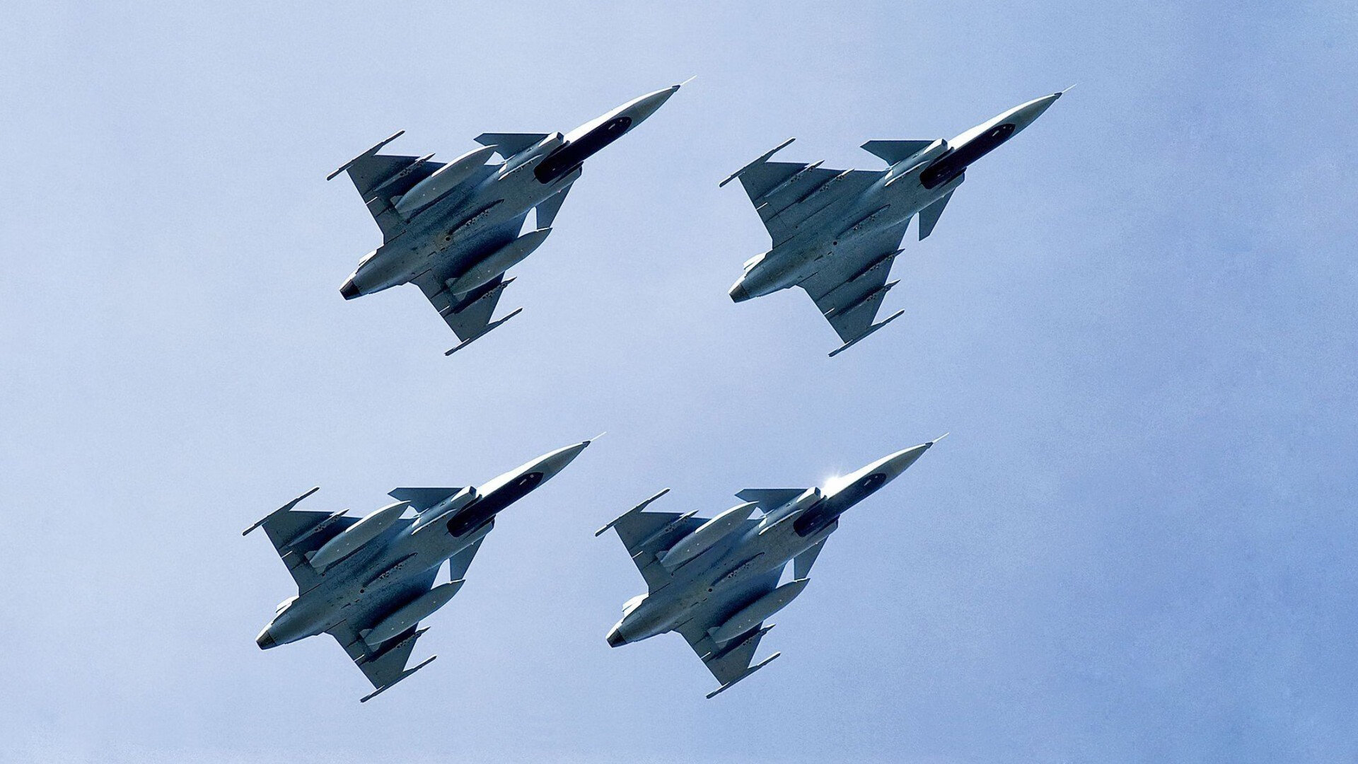 浓眉封盖绝杀锁定胜局，篮网打穿活塞展统治力