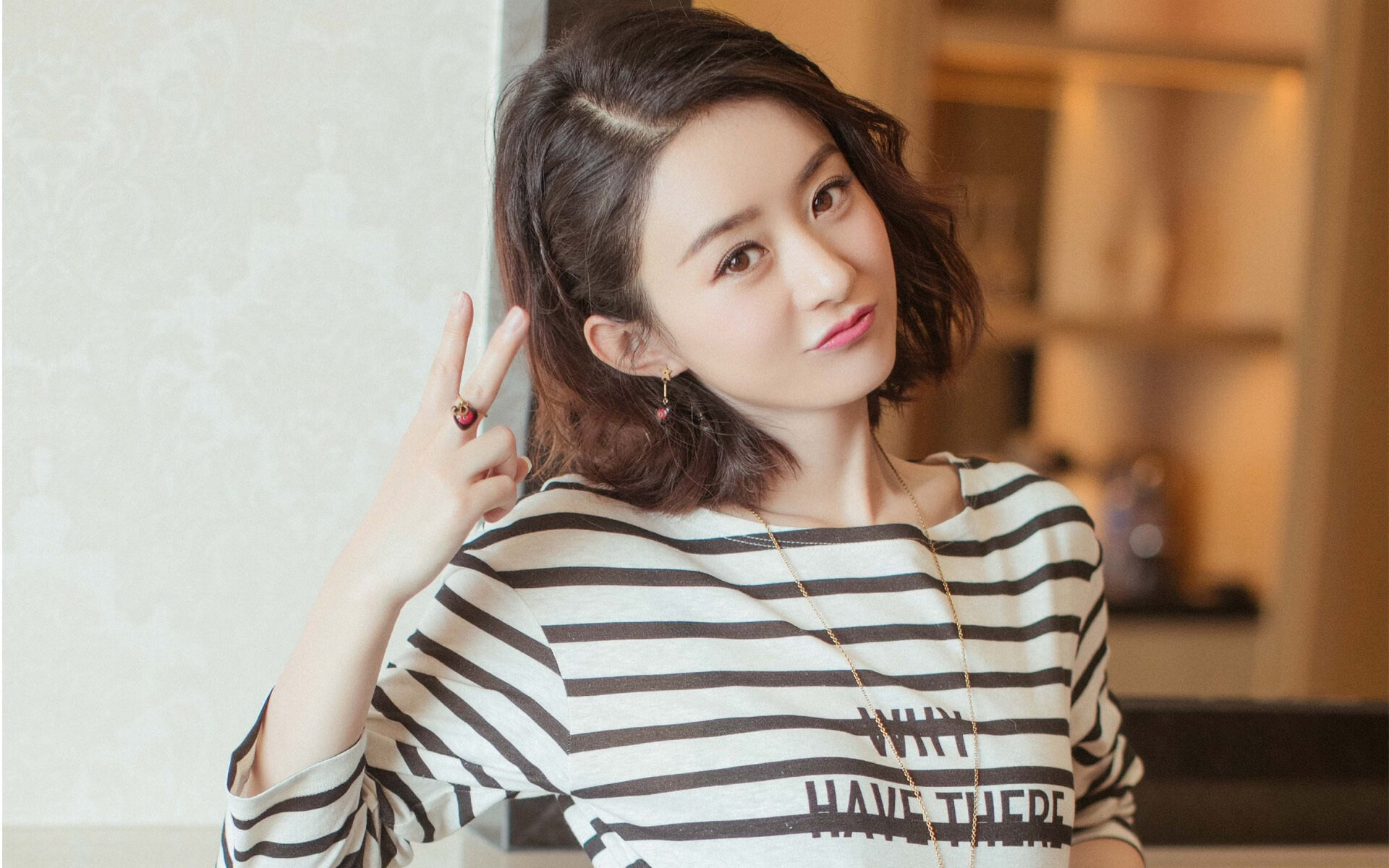 破界之夜,从绿茵场到篮球馆的双重统治